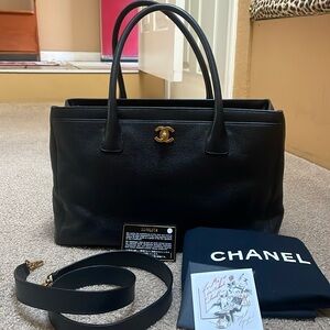 Chanel Cerf tote